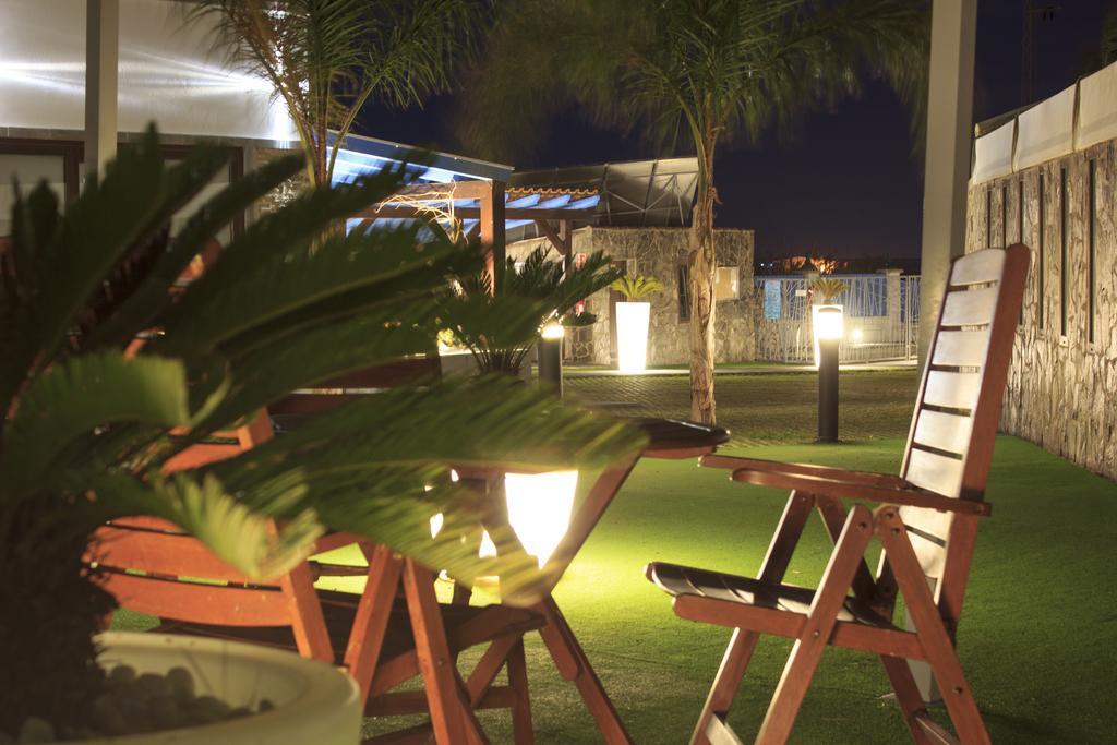 El Caseron De Conil & Spa Conil De La Frontera Luaran gambar